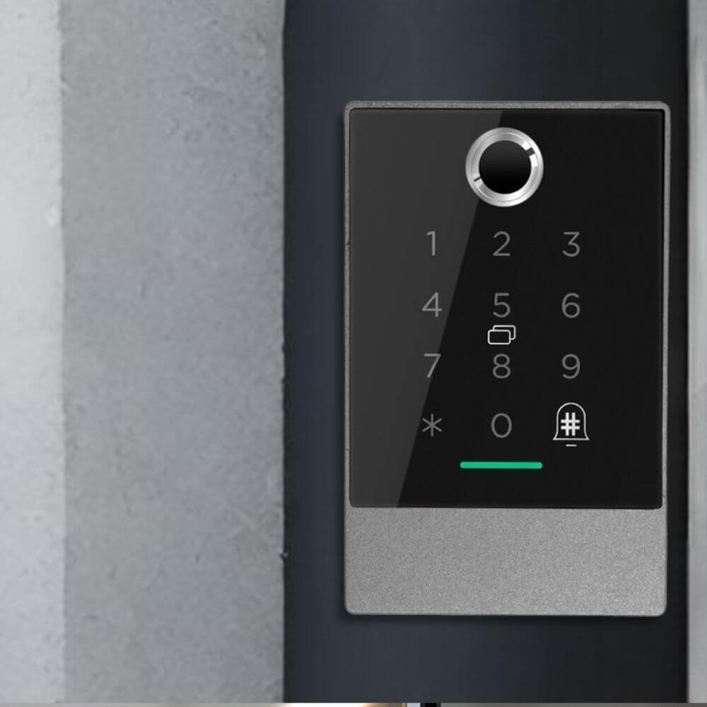 Clavier électronique connecté de contrôle d'accès biométrique LOCKY-7D